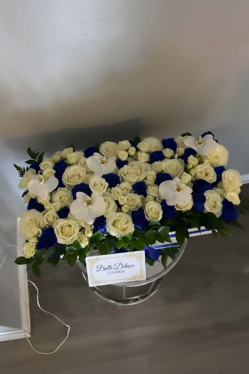 ROYALTY - Blue, White roses