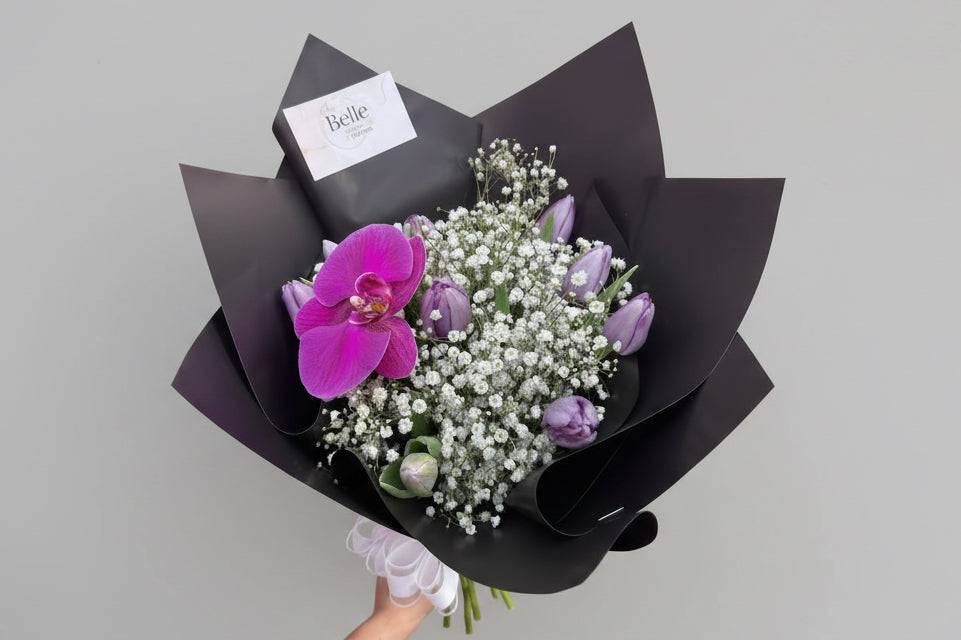 Tulips wrap with orchid
