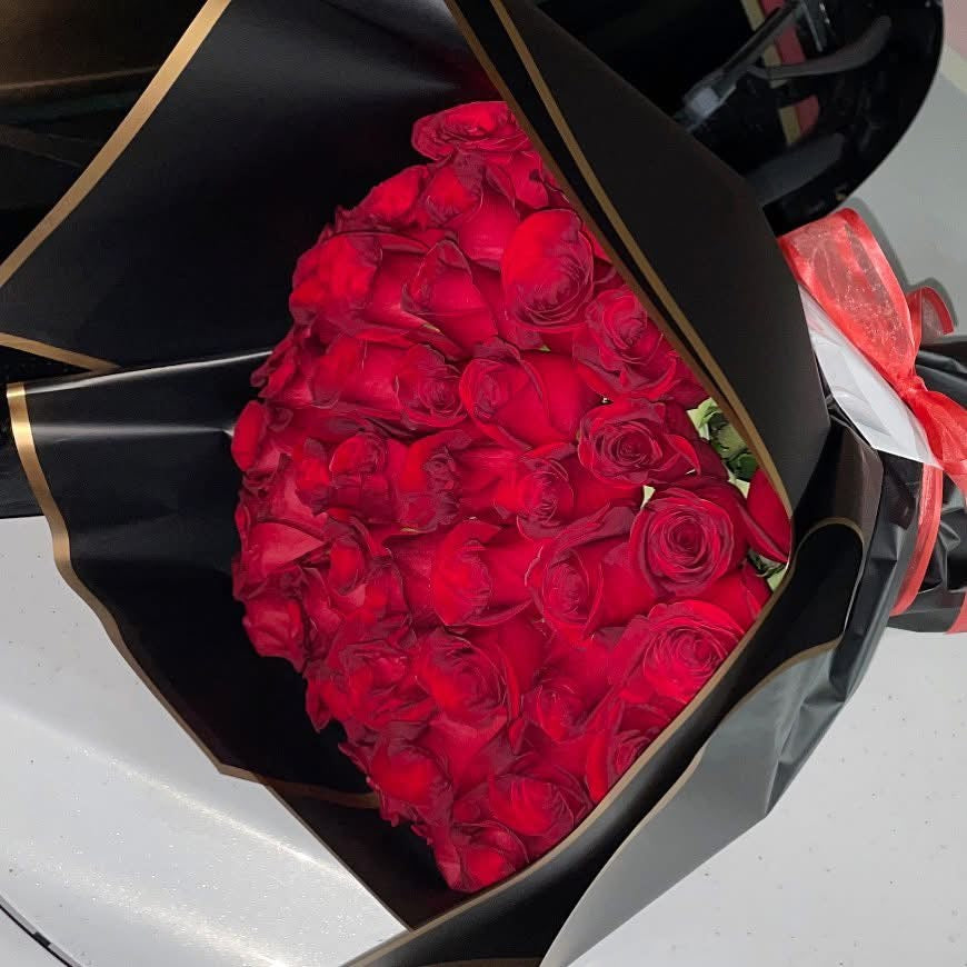 50 wrap roses
