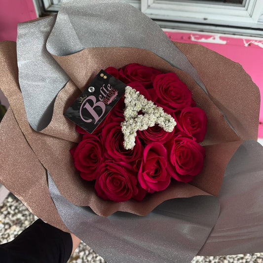 Wrap bouquet with 3D letter