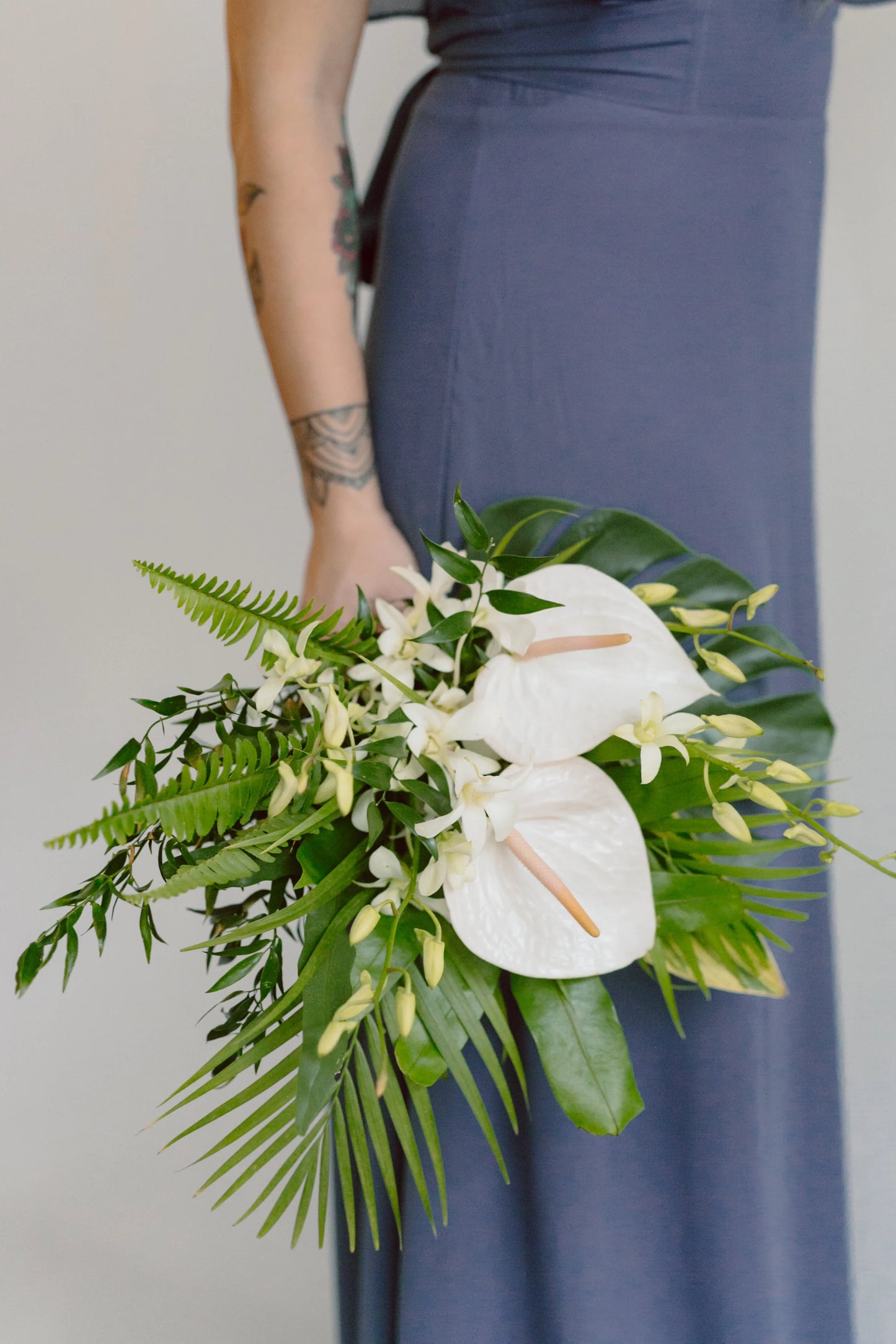 Bride bouquet and Braidsmaid bouquet