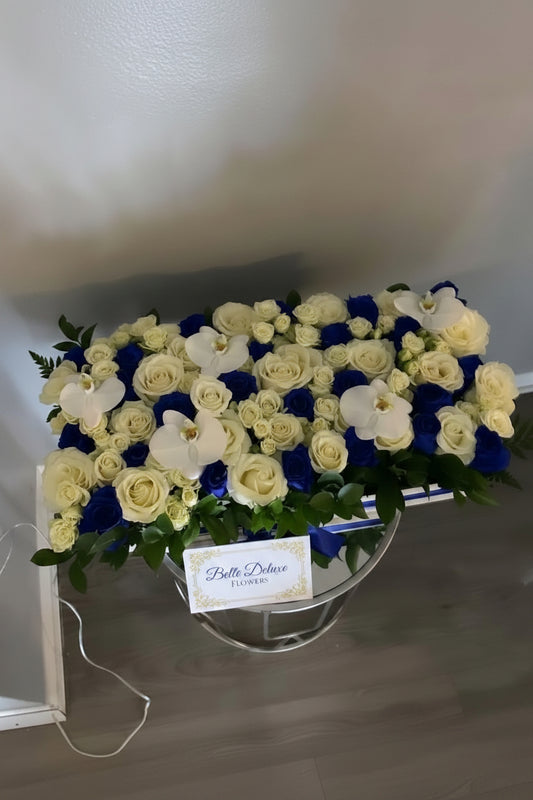 ROYALTY - Blue, White roses