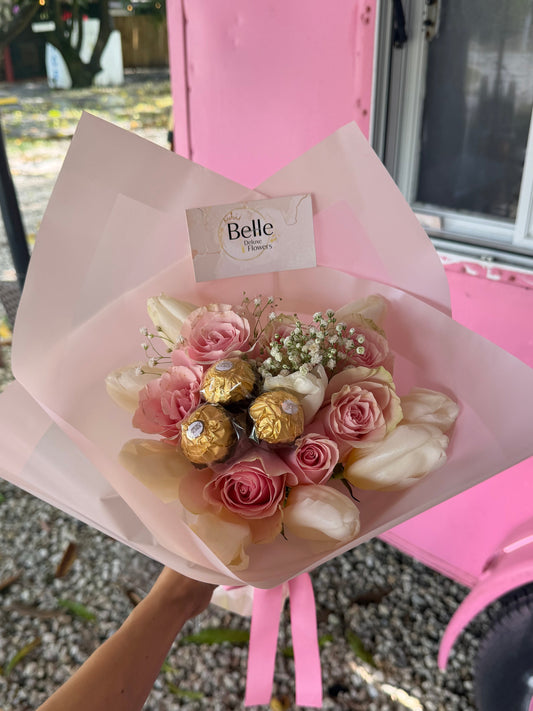 Dulce Encanto Ferrero - Tulips and Roses wrap