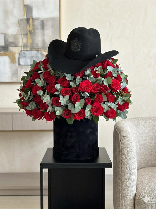 50 Roses With Cowboy Hat