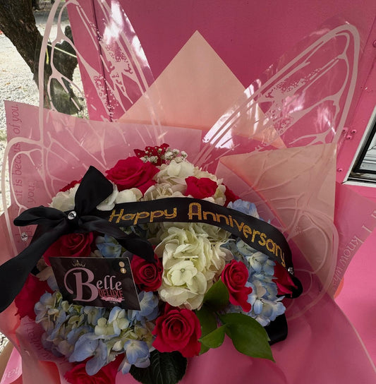 Hydreangea butterfly wrap bouquet